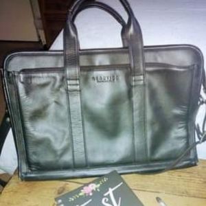 Kenneth Cole Leather Laptop